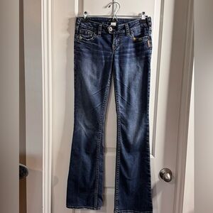 Women’s Silver Jeans Tuesday style W27L33 in excellent condition